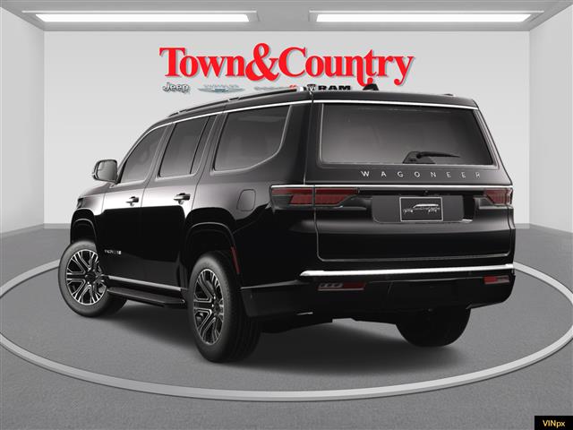 2025 Jeep Wagoneer Base Image 15 of 22