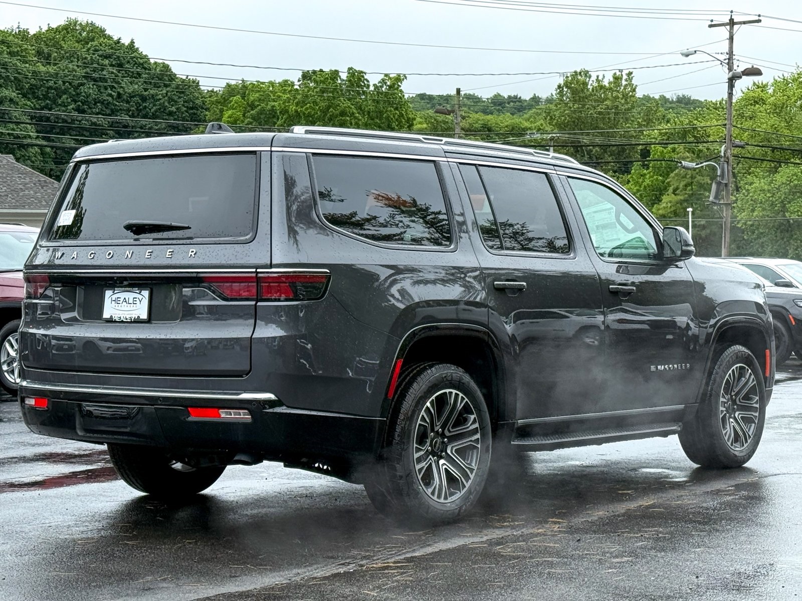 Vehicle image 5 of 40