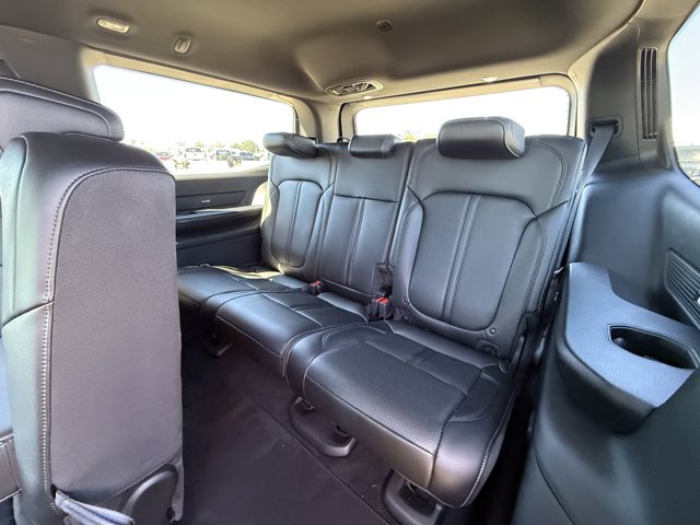 2025 Jeep Wagoneer Base Image 8 of 18