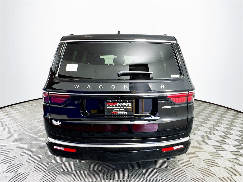 Vehicle image 6 of 33