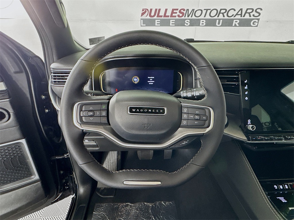 Vehicle image 11 of 33