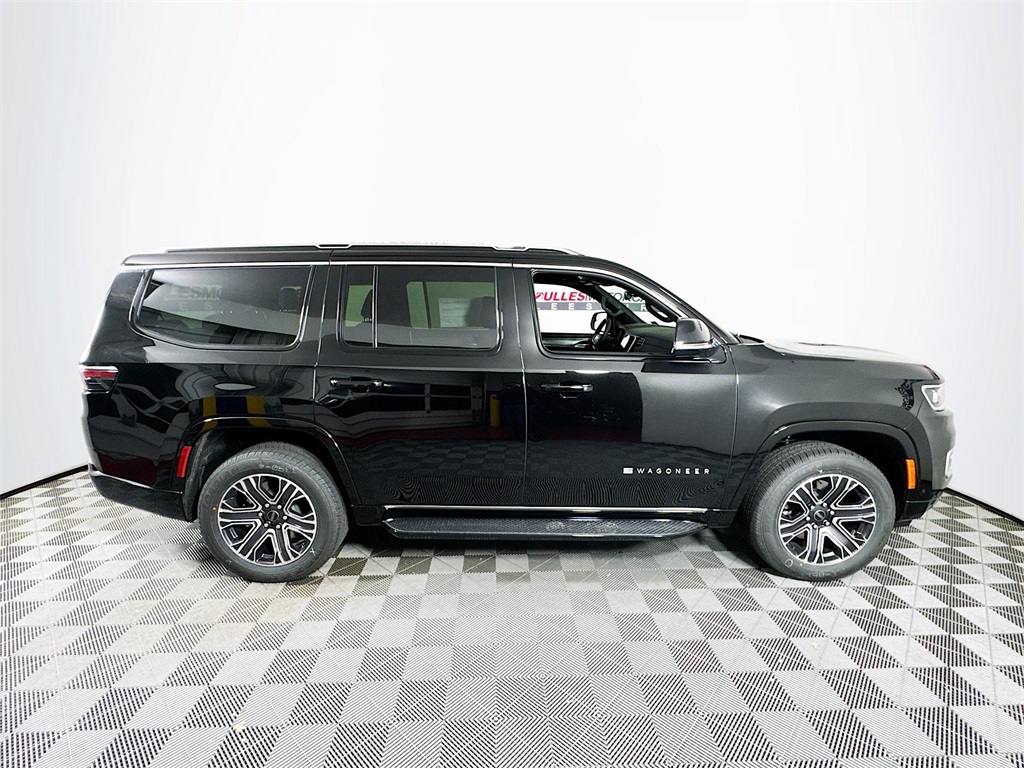 Vehicle image 4 of 33