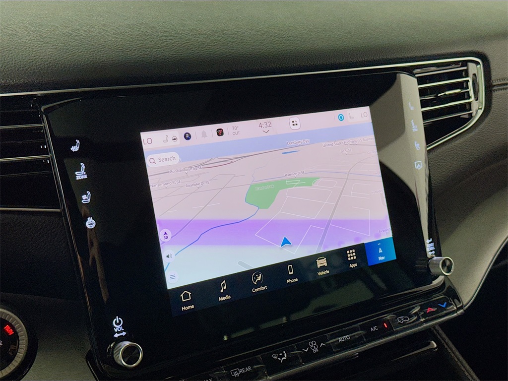 Vehicle image 12 of 33