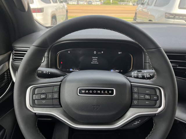 Vehicle image 10 of 13