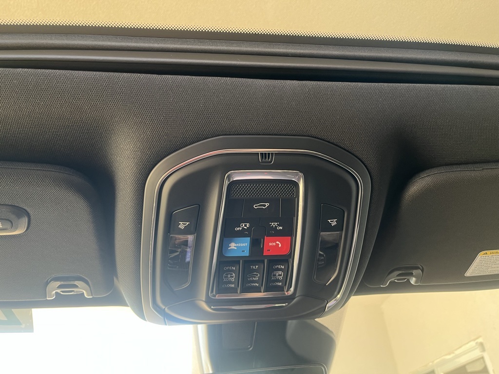 Vehicle image 45 of 57
