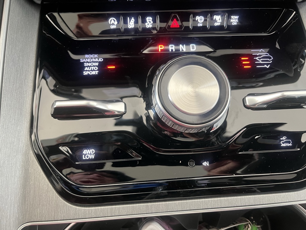 Vehicle image 56 of 57