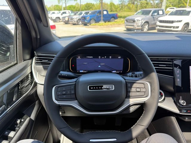 Vehicle image 28 of 39