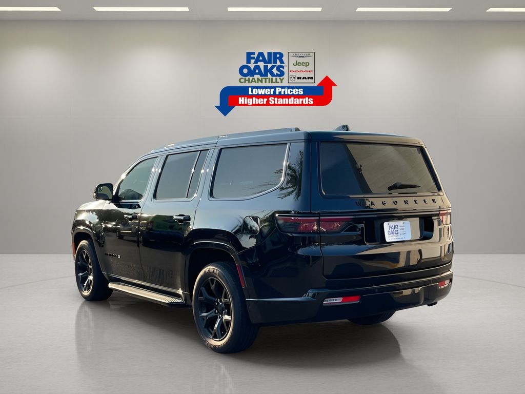 Vehicle image 7 of 15