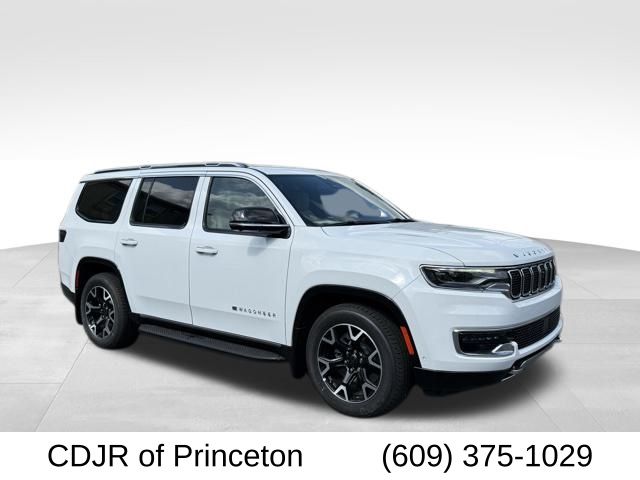 Vehicle image 4 of 24