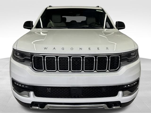 Vehicle image 3 of 24