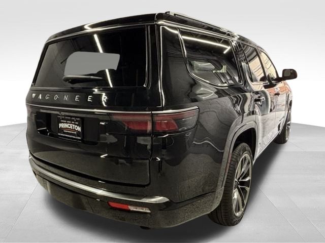 Vehicle image 6 of 19