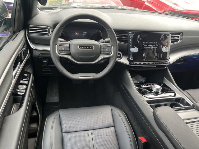 Vehicle image 7 of 11