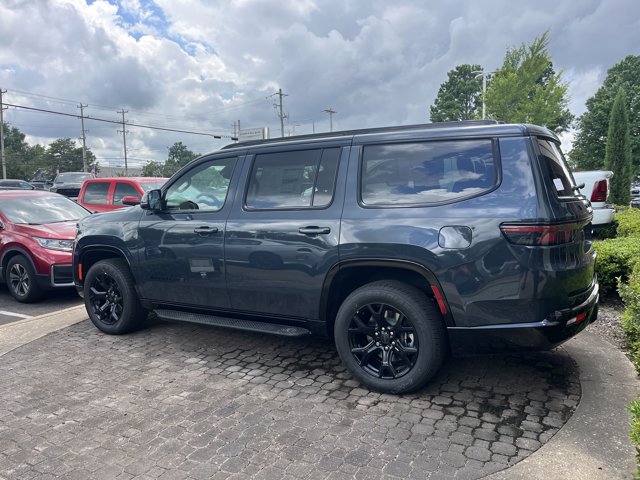 Vehicle image 2 of 11