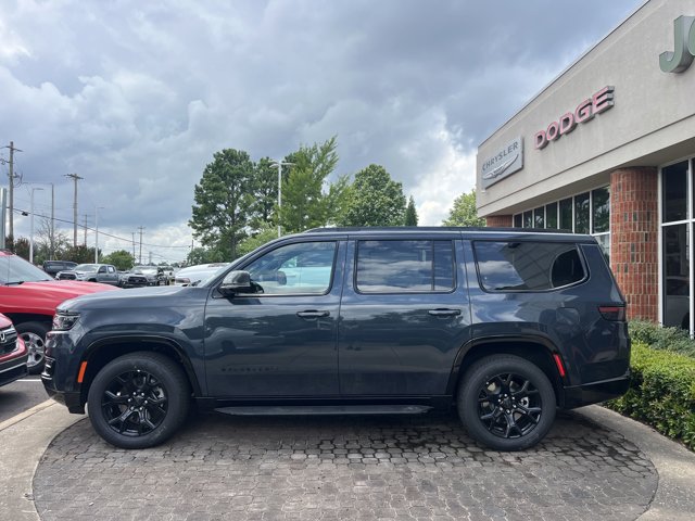 Vehicle image 3 of 11