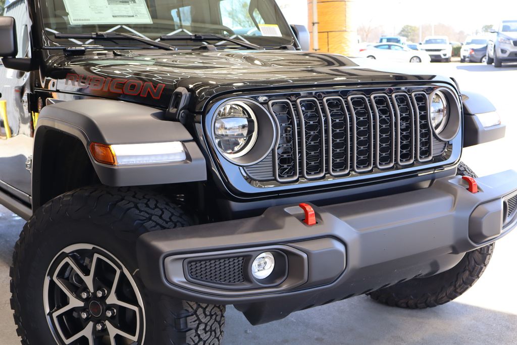 Vehicle image 4 of 42