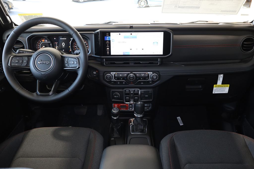 Vehicle image 23 of 42