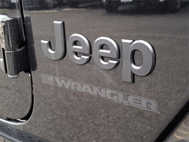 Vehicle image 12 of 12