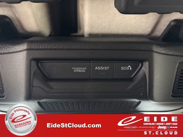 2025 Jeep Wrangler Sahara Image 34 of 56