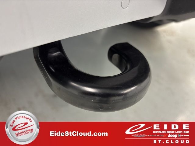 2025 Jeep Wrangler Sahara Image 40 of 56