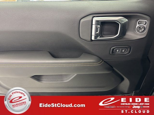 2025 Jeep Wrangler Sahara Image 54 of 56