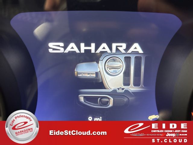 2025 Jeep Wrangler Sahara Image 21 of 56