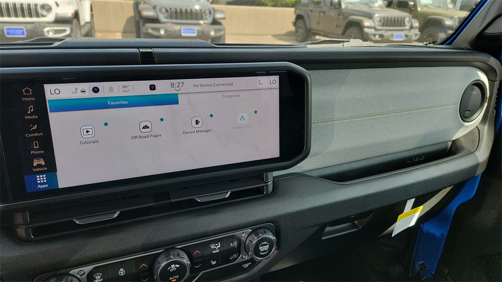 Vehicle image 41 of 51