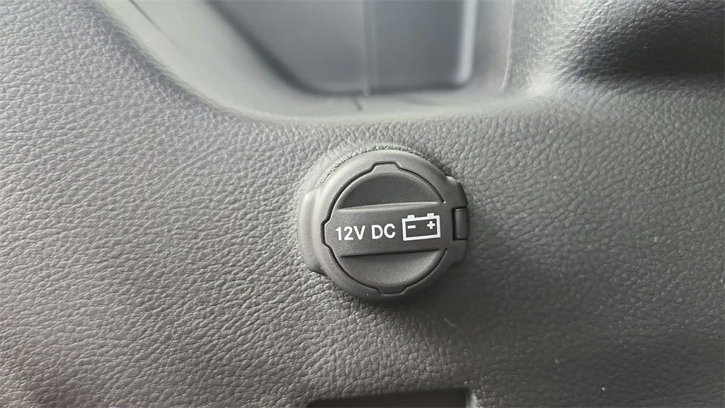 Vehicle image 30 of 51