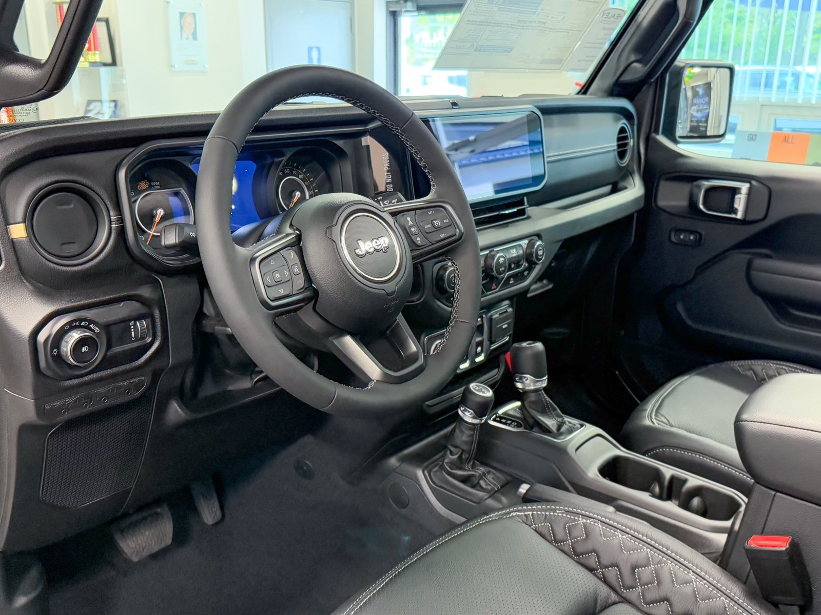 Vehicle image 8 of 42