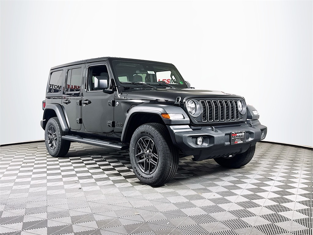 Vehicle image 3 of 33