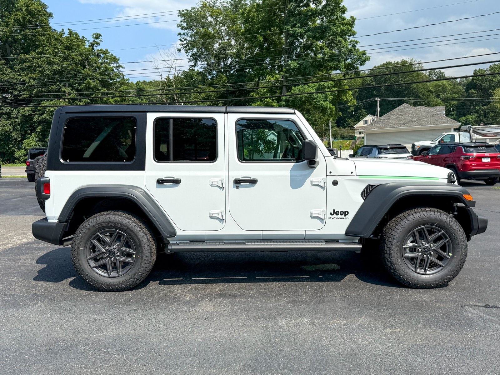 Vehicle image 4 of 38