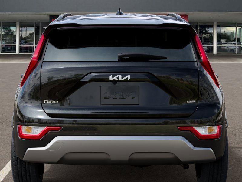 Vehicle image 8 of 27