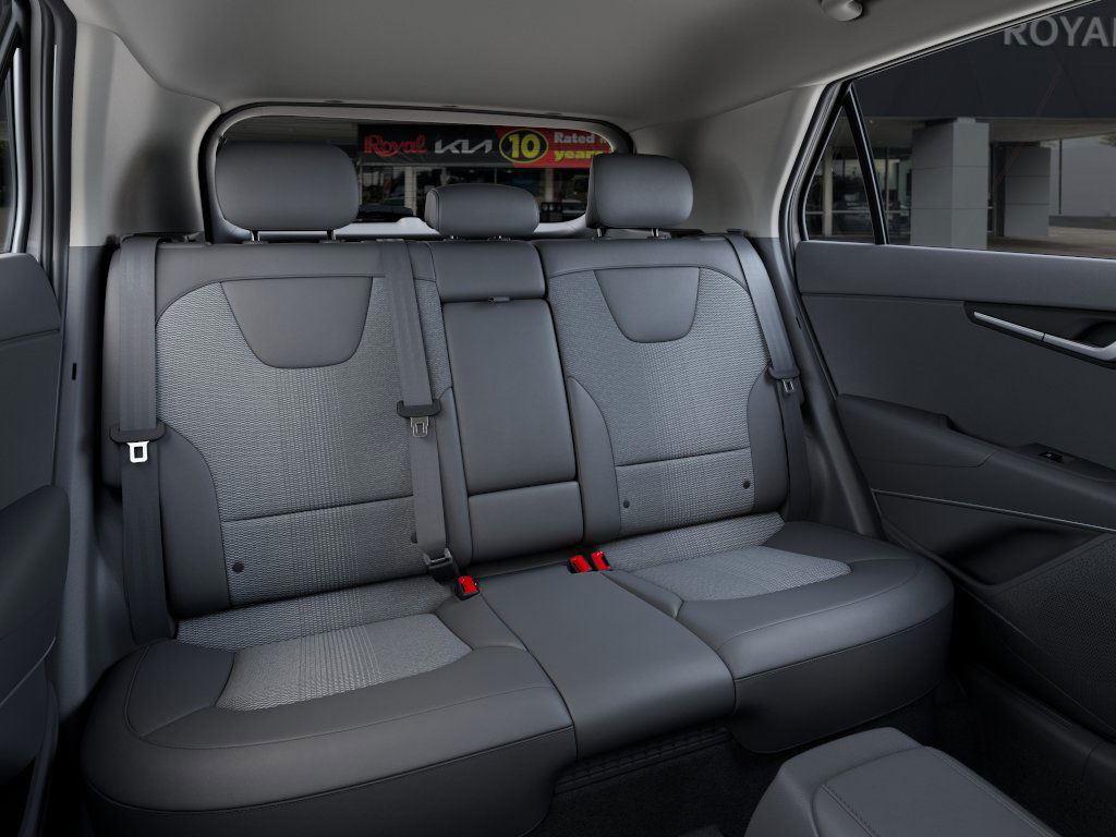 Vehicle image 16 of 27