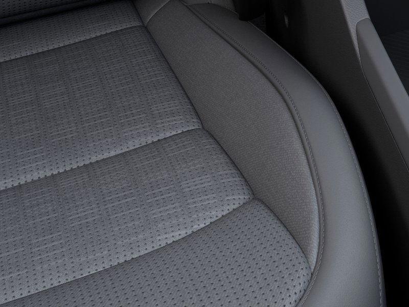 Vehicle image 24 of 27