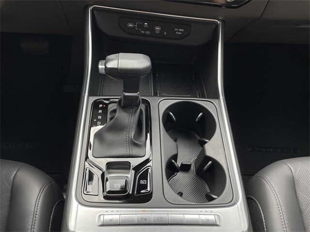 Vehicle image 11 of 20