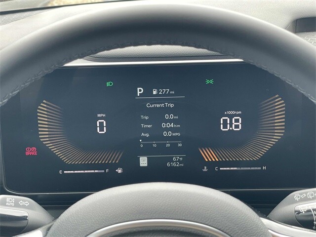 Vehicle image 17 of 20