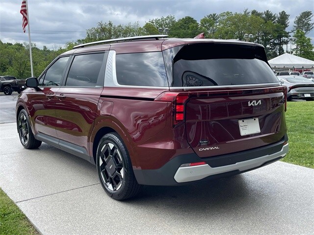 Vehicle image 7 of 20