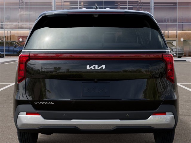 2025 Kia Carnival LXS Image 8 of 27