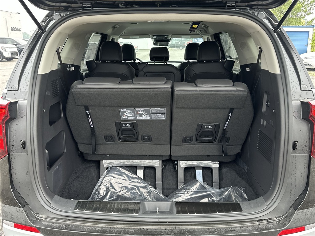 2025 Kia Carnival LXS Image 14 of 35