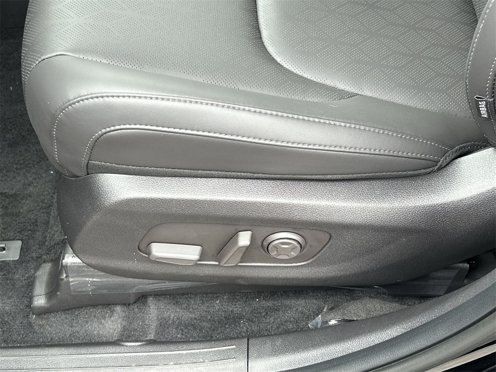 2025 Kia Carnival LXS Image 31 of 35