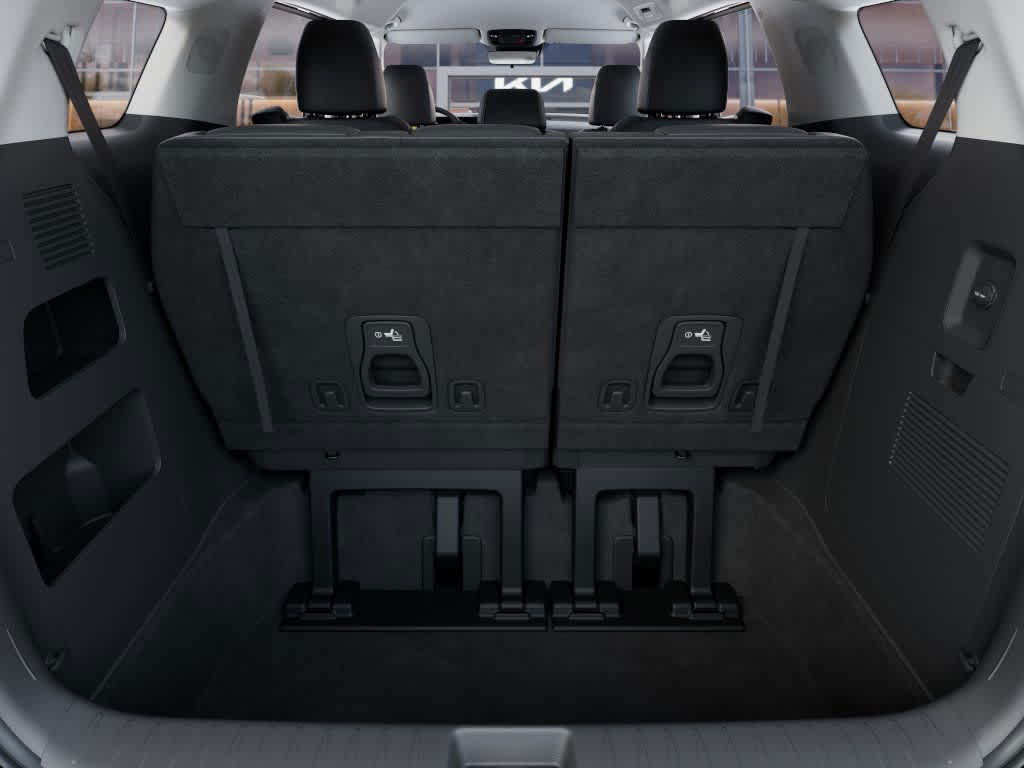 2025 Kia Carnival LXS Image 25 of 27