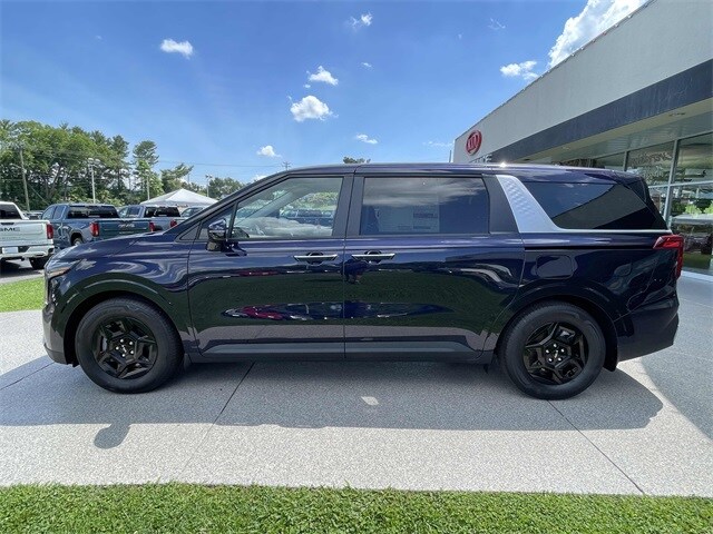 Vehicle image 8 of 20