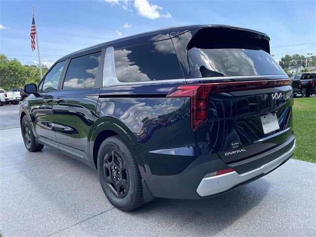 Vehicle image 6 of 20