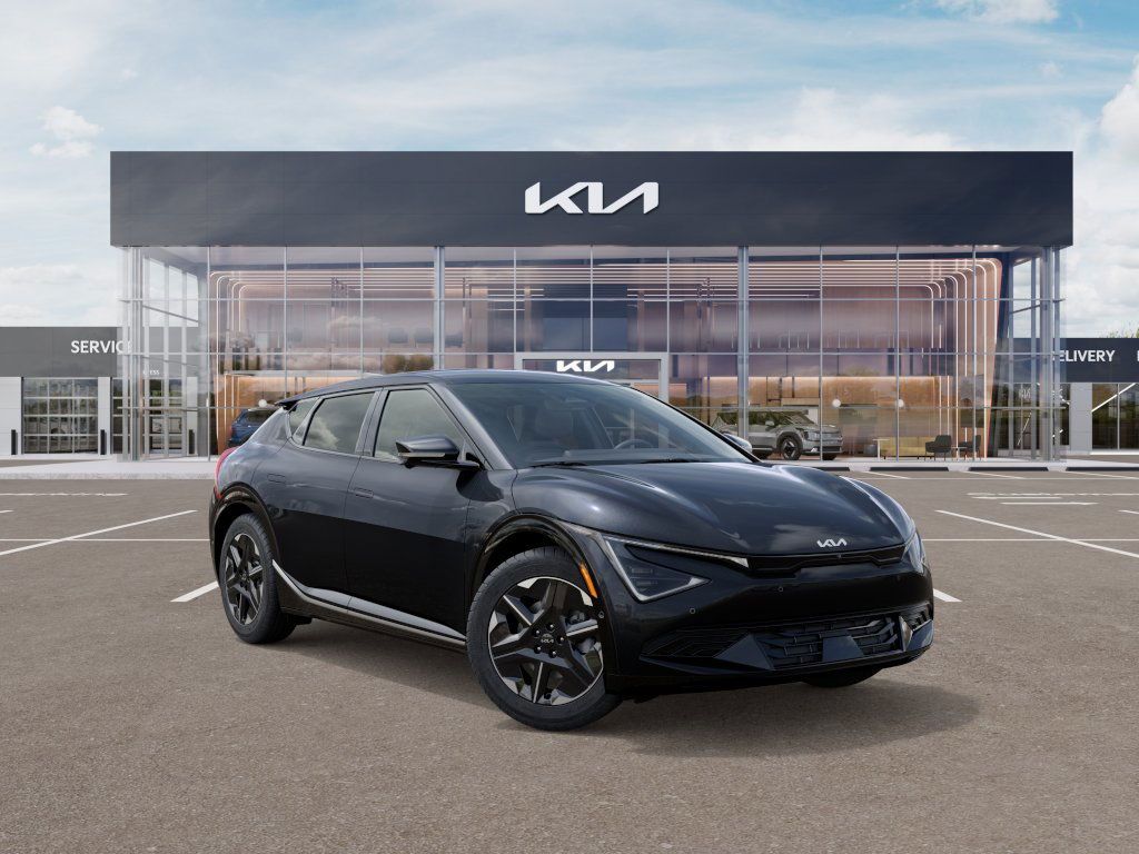2025 Kia EV6 Wind Image 4 of 27