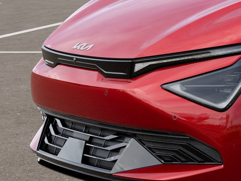 Vehicle image 13 of 27