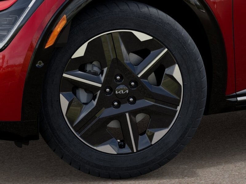 Vehicle image 10 of 27