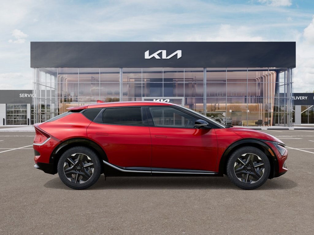 Vehicle image 5 of 27
