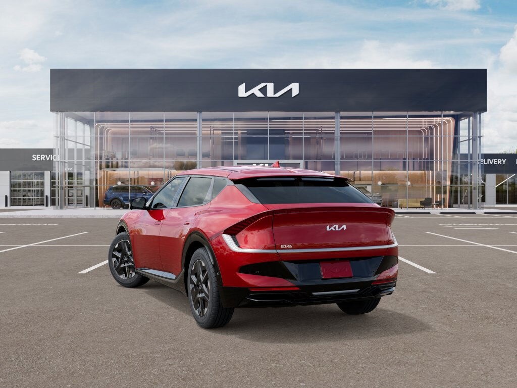 Vehicle image 9 of 27