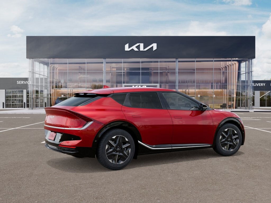 Vehicle image 6 of 27