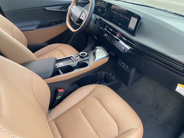2025 Kia EV6 Wind Image 29 of 30