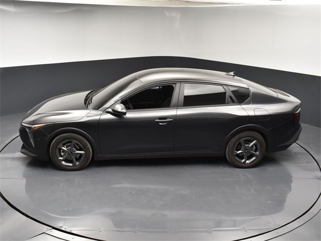 Vehicle image 24 of 47